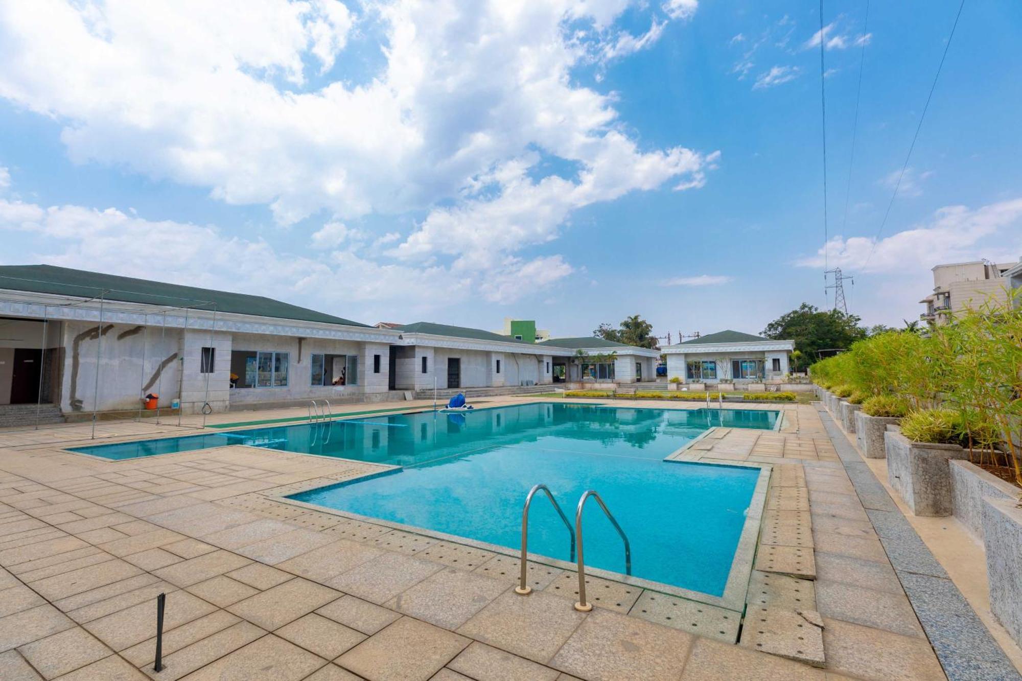 Vivaant Retreat And Conventions Hotel Igatpuri Exterior photo